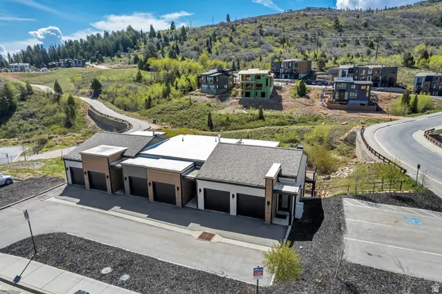 8210 N Toll Creek Ln, Park City, UT 84098 - #2