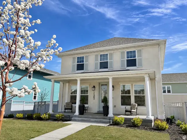 11363 S Watercourse Rd W, South Jordan, UT 84009 - #2