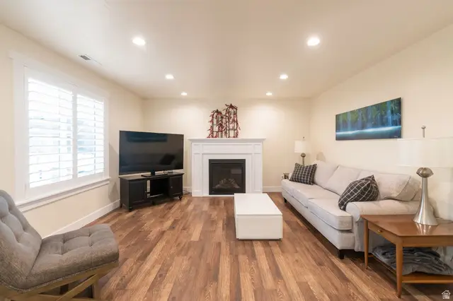 139 W 820 N, Santaquin, UT 84655 - #3
