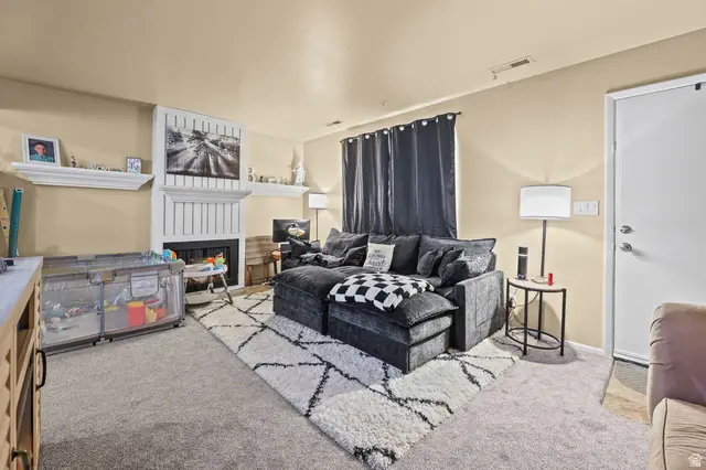 7445 S Rich Way, Cottonwood Heights, UT 84121 - #3