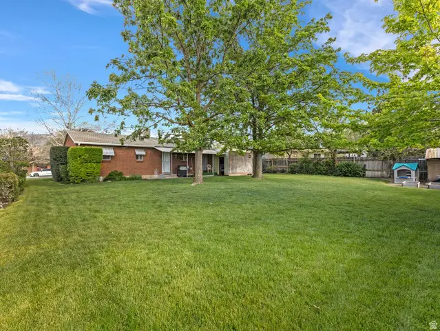 7168 S 1700 E, Cottonwood Heights, UT 84121 - #3