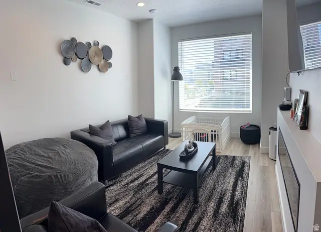 11231 S Freestone Rd Rd S, South Jordan, UT 84009 - #2