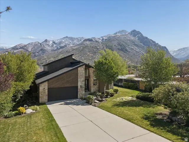 9725 S Ruskin Cir, Sandy, UT 84092 - #3