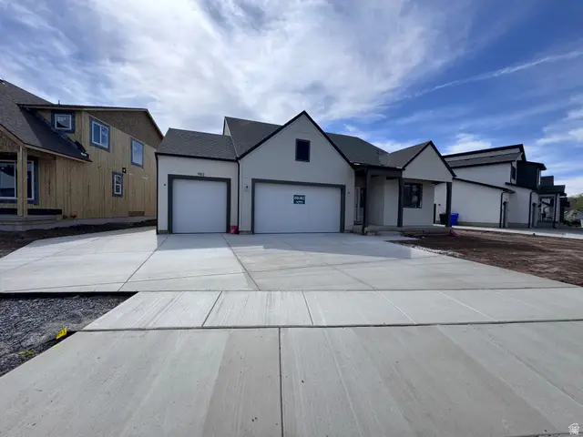 983 W Motor Vu Dr #208, Riverdale, UT 84405 - #2