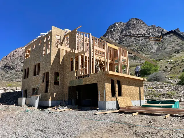 1590 E Maddies Cv, Ogden, UT 84404 - #2
