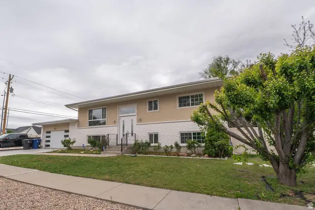 6123 S Rodeo Ln, Salt Lake City, UT 84121 - #2