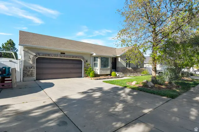 5244 W Shaggy Peak Dr, Riverton, UT 84096 - #2