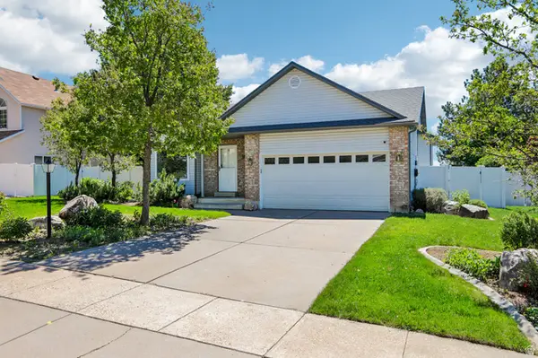 425 E 3550 N, North Ogden, UT 84414
