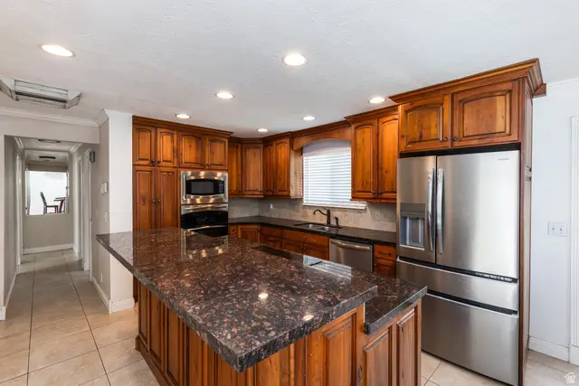 7344 S 1550 W, West Jordan, UT 84084 - #2