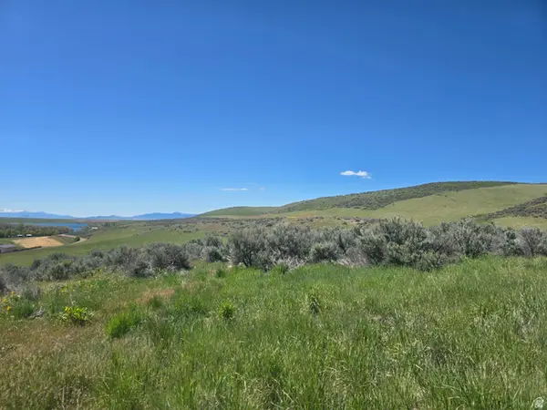 8400 N Treasureton City E, Preston, ID 83263