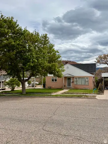 299 S 300 E, Cedar City, UT 84720