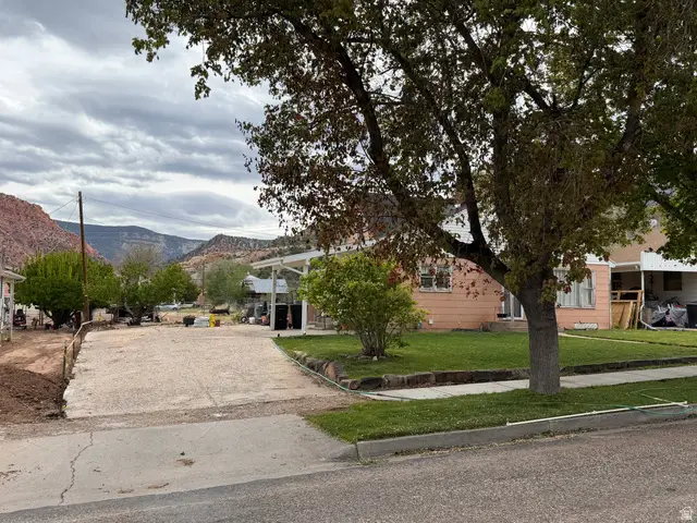 299 S 300 E, Cedar City, UT 84720 - #3