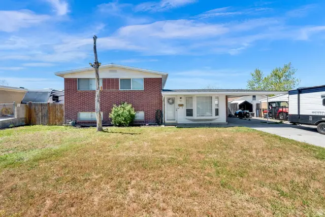 401 N Lakeview Ave E, Tooele, UT 84074 - #2