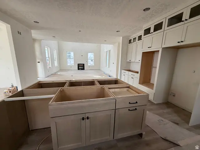 7088 W Bluefin Rd S, South Jordan, UT 84009 - #3