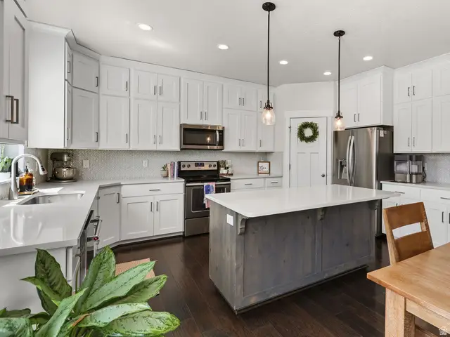 231 W 310 S, American Fork, UT 84003 - #3