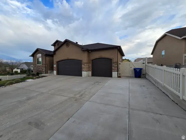 6349 W Palomar Pl, West Valley City, UT 84118 - #2