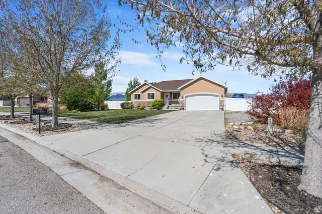 444 S Saddle Rd Rd, Grantsville, UT 84029 - #2