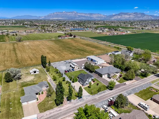 5182 W 5725 S, Hooper, UT 84315 - #2