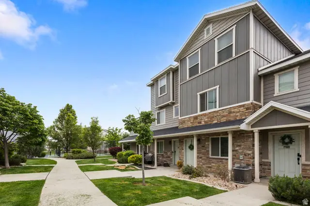 256 N 725 E, Vineyard, UT 84059 - #3