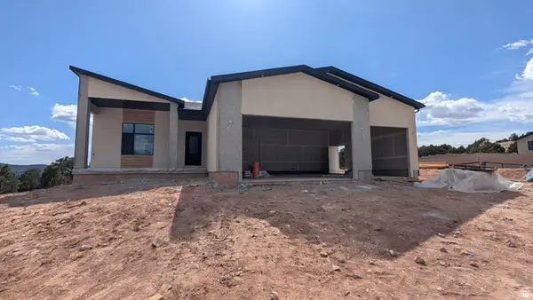 2082 S Serenity Dr S, Cedar City, UT 84720