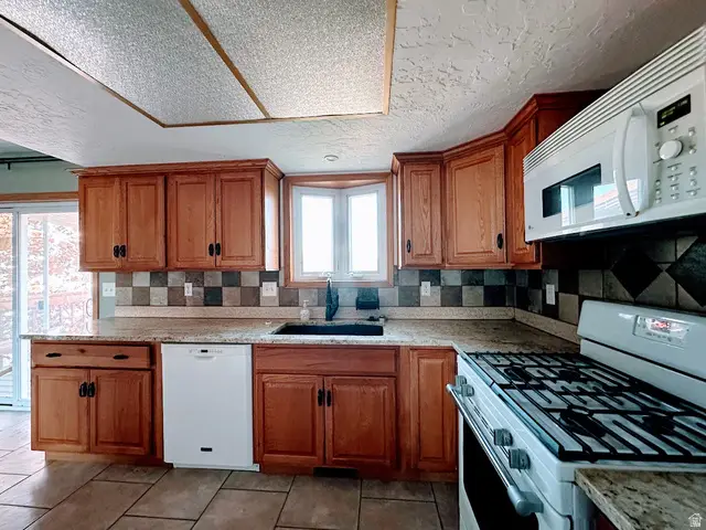 1185 W 725 N, Clearfield, UT 84015 - #2