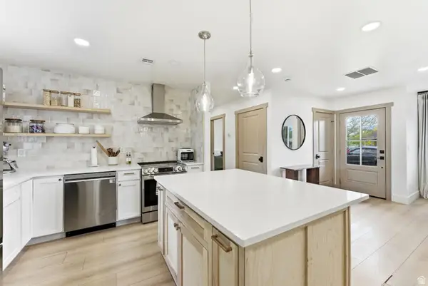 950 S Glendale St W, Salt Lake City, UT 84104