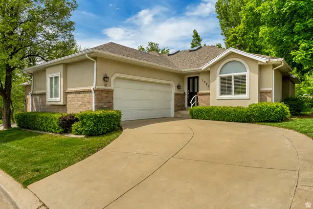 1077 E Brook Cir, Kaysville, UT 84037 - #1