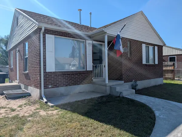 2880 S Merton Way, Magna, UT 84044