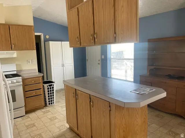 1123 W 465 N, Orem, UT 84057 - #3