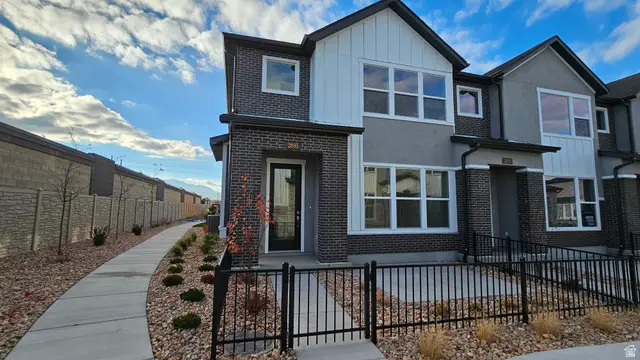 2860 S Kinsey Ct W, West Valley City, UT 84128 - #2