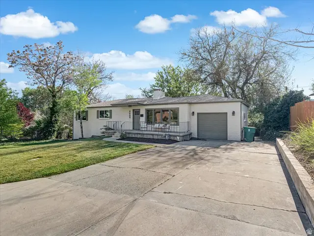 4600 S Creekview Dr, Murray, UT 84107 - #3
