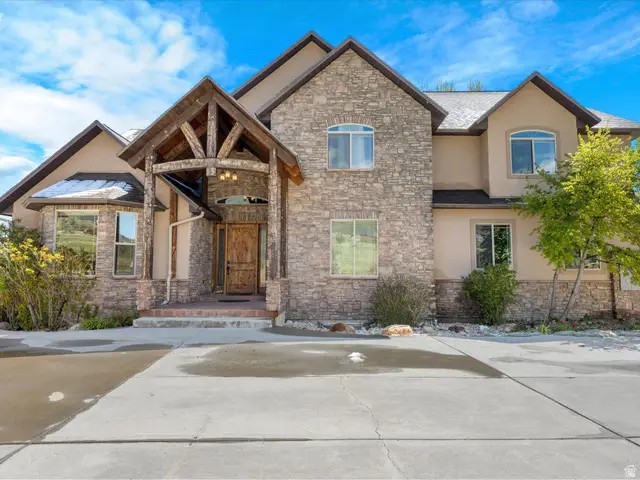 865 W Westlake Dr #4, Garden City, UT 84028 - #1