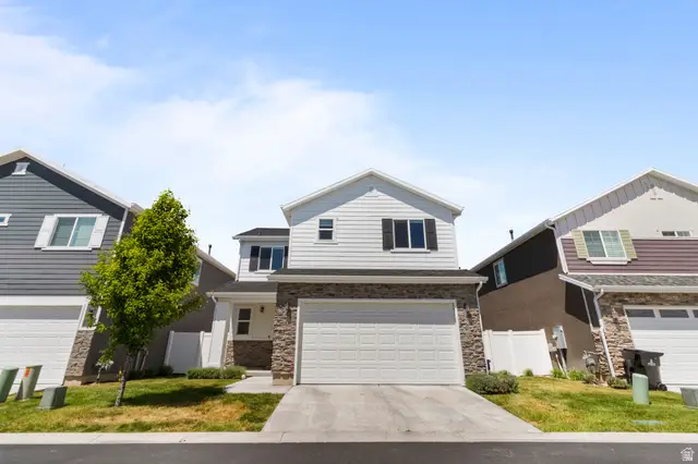 3233 S Burkhill Ln, Syracuse, UT 84075 - #2
