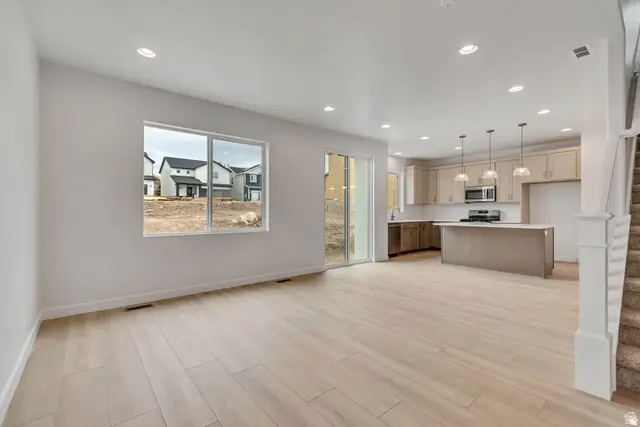 6739 S Quarter Dr W #250, West Jordan, UT 84081 - #3