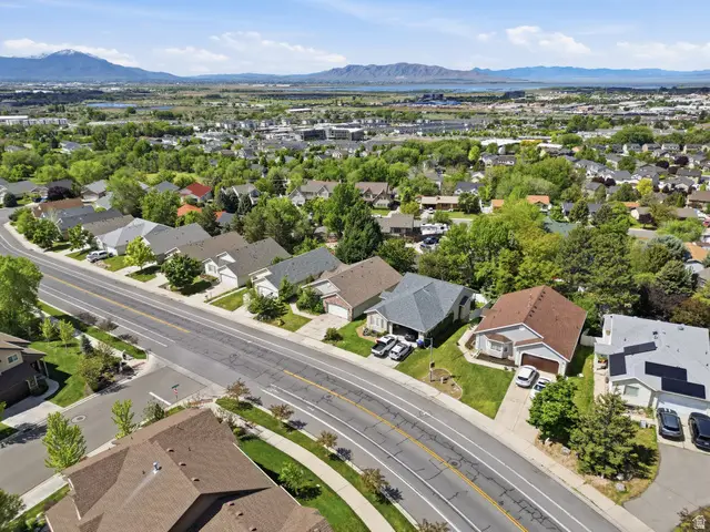 994 S Slate Canyon Dr, Provo, UT 84606 - #3