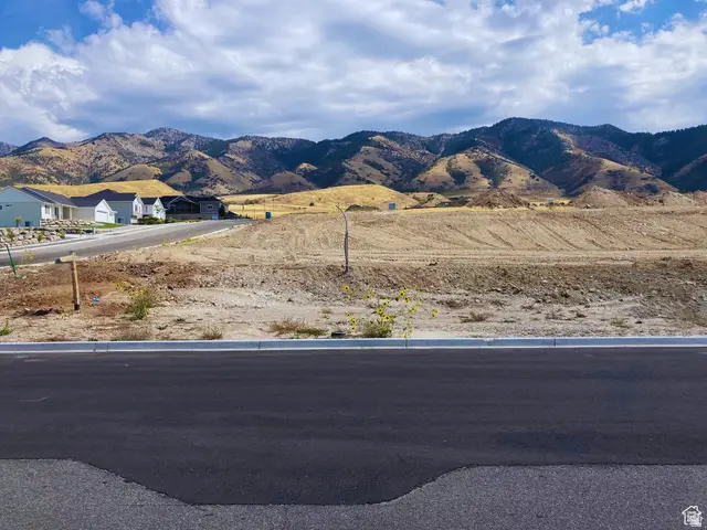 16 S 1000 E #101, Hyde Park, UT 84318 - #1