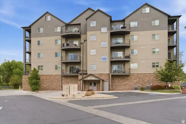1225 E Wolf Hollow Ln S #206, Millcreek, UT 84117 - #1