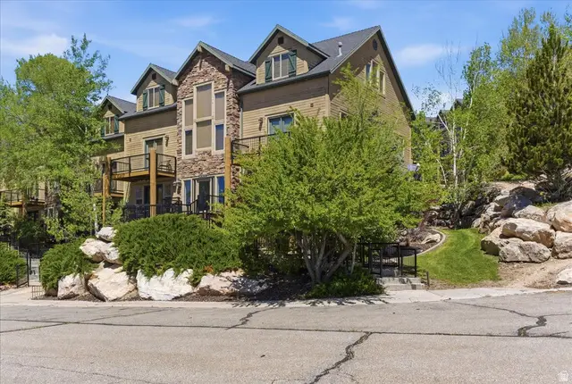 5060 Lakeview Dr #1112, Eden, UT 84310 - #2