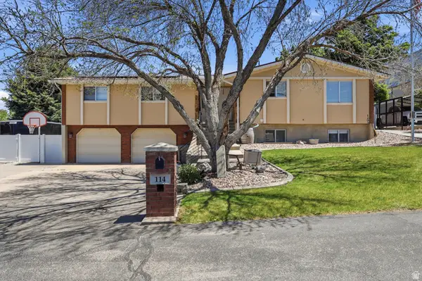 114 N Clark Ln, Elk Ridge, UT 84651