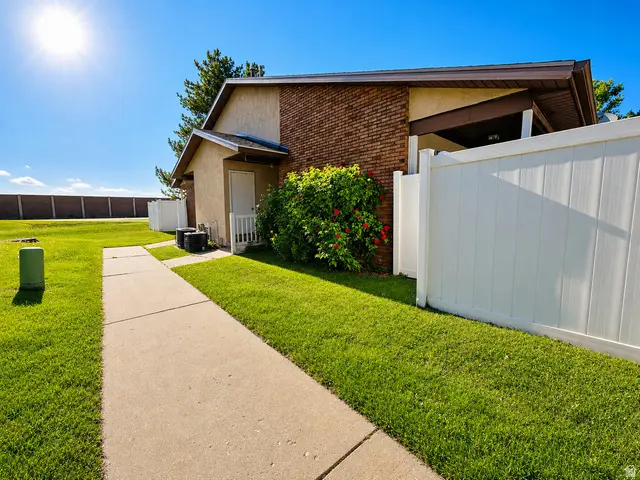 1930 N 750 W, Centerville, UT 84014 - #1