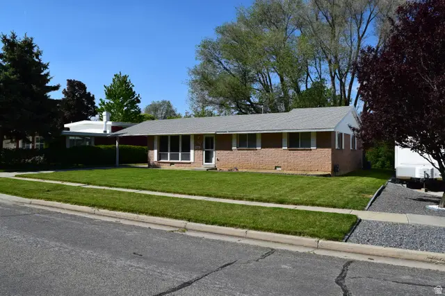 467 Holiday Dr, Brigham City, UT 84302 - #2