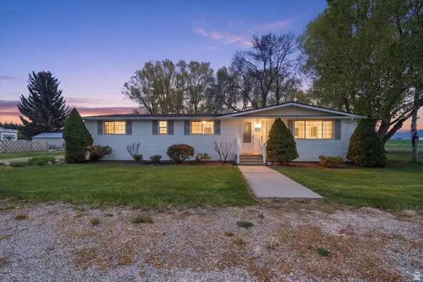 371 W 9th S, Grace, ID 83241