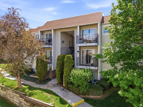 4646 S Quail Park Dr E #J, Salt Lake City, UT 84117
