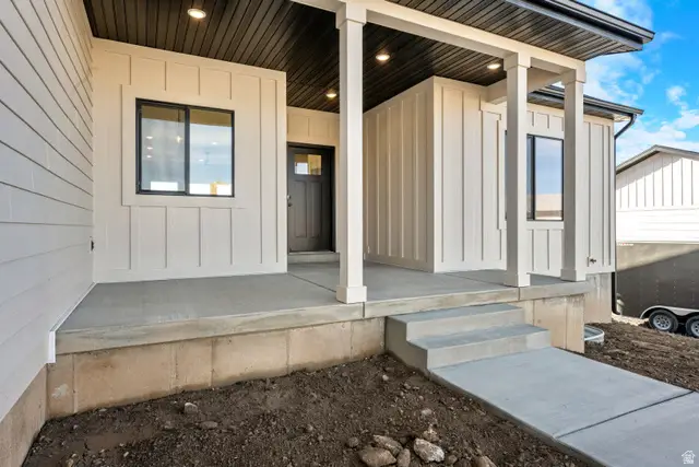 1130 E 245 N, Hyde Park, UT 84318 - #3