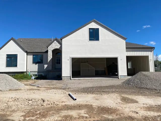 4676 W 75 N #401, West Point, UT 84015 - #2