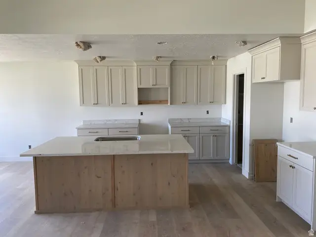 4676 W 75 N #401, West Point, UT 84015 - #3