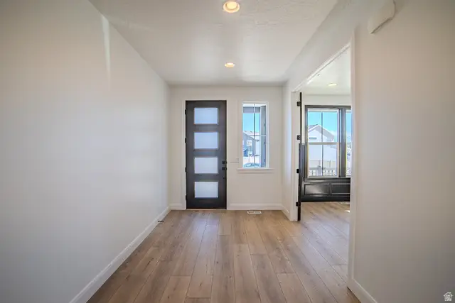 379 W Autumn Creek Dr S, Saratoga Springs, UT 84045 - #2