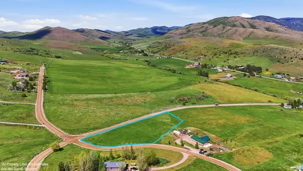 8096 N Valley View Hts, Preston, ID 83263