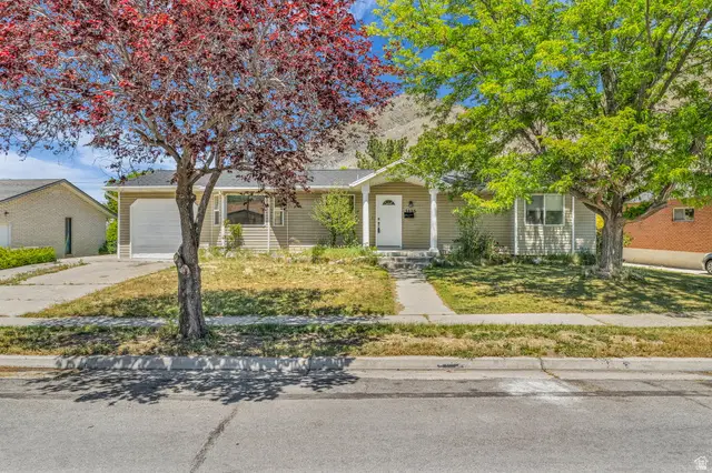 1035 E Hillcrest Dr, Springville, UT 84663 - #1