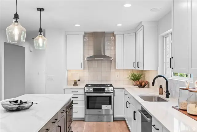 717 Woodridge Dr, Layton, UT 84040 - #2